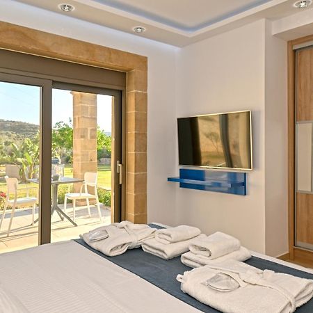 Larimar Luxury Sea View Villa Kissamos Bagian luar foto